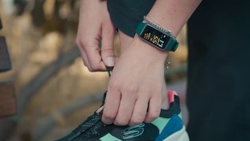 Scopri i 5 Migliori Fitness Tracker per l’Umore 2025