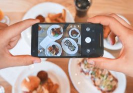 Top 4 fotocamere smartphone 2025 che sfidano le DSLR